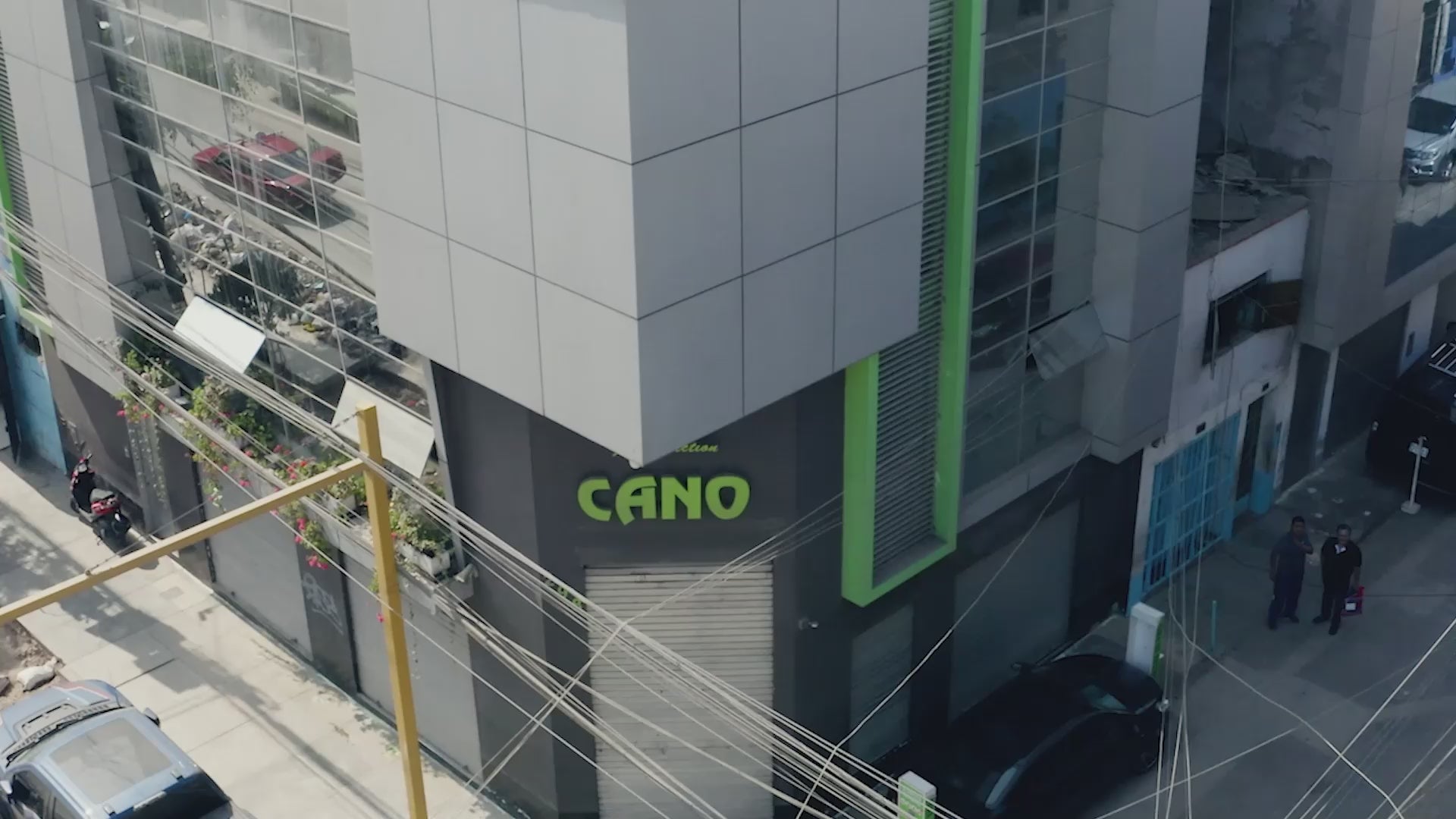 Cargar video: 